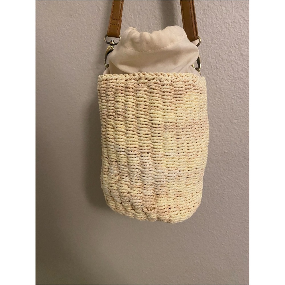 Woven Straw Cherry Crossbody Bucket Bag Cream Drawstring Summer Purse - Picture 5 of 13